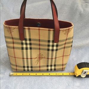Burberry tote